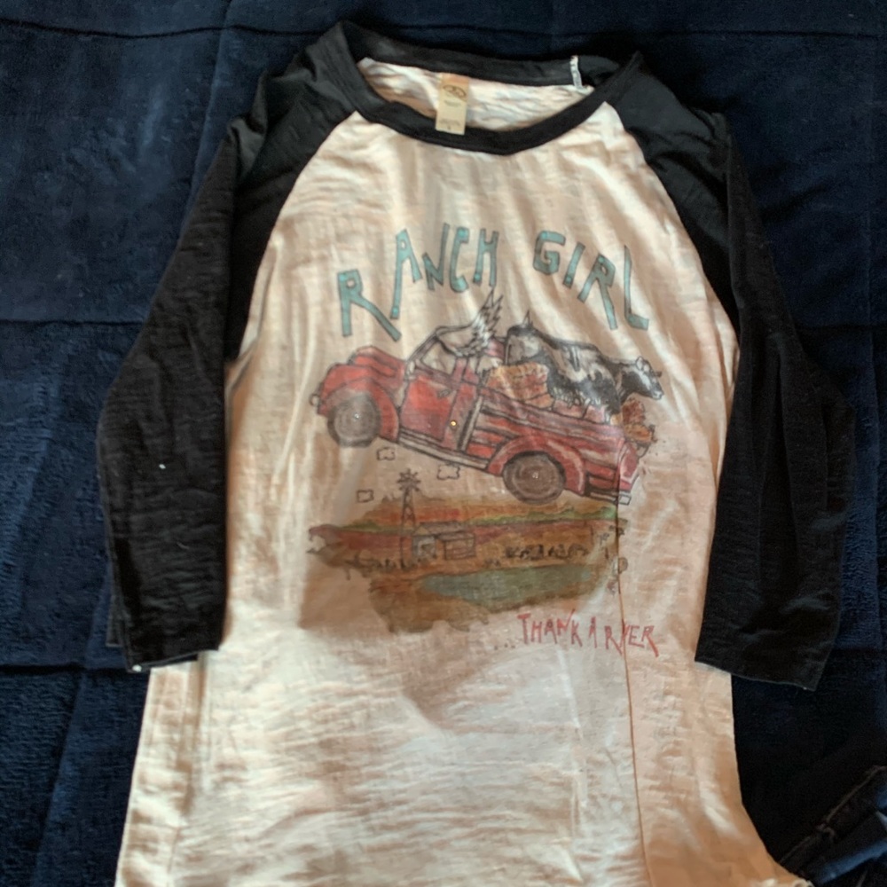Baseball tee